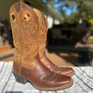 Mens Ariat boots size 11